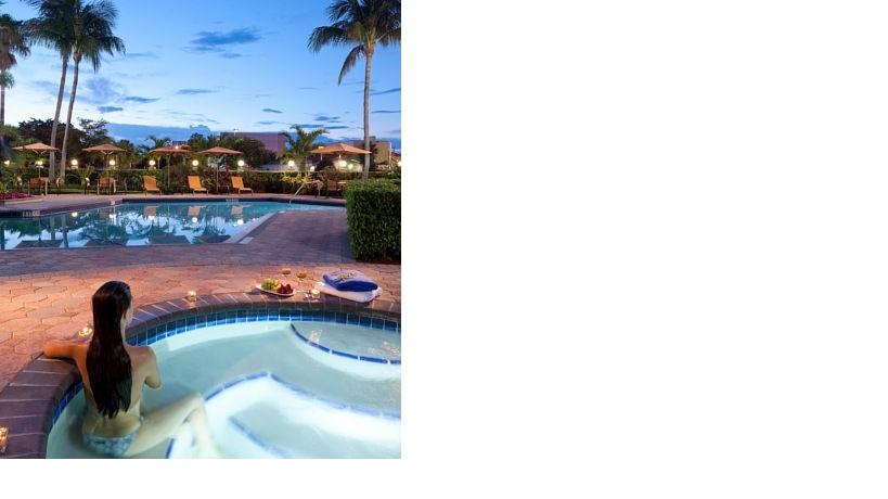 Courtyard By Marriott Fort Lauderdale East / Lauderdale-By-The-Sea Ngoại thất bức ảnh