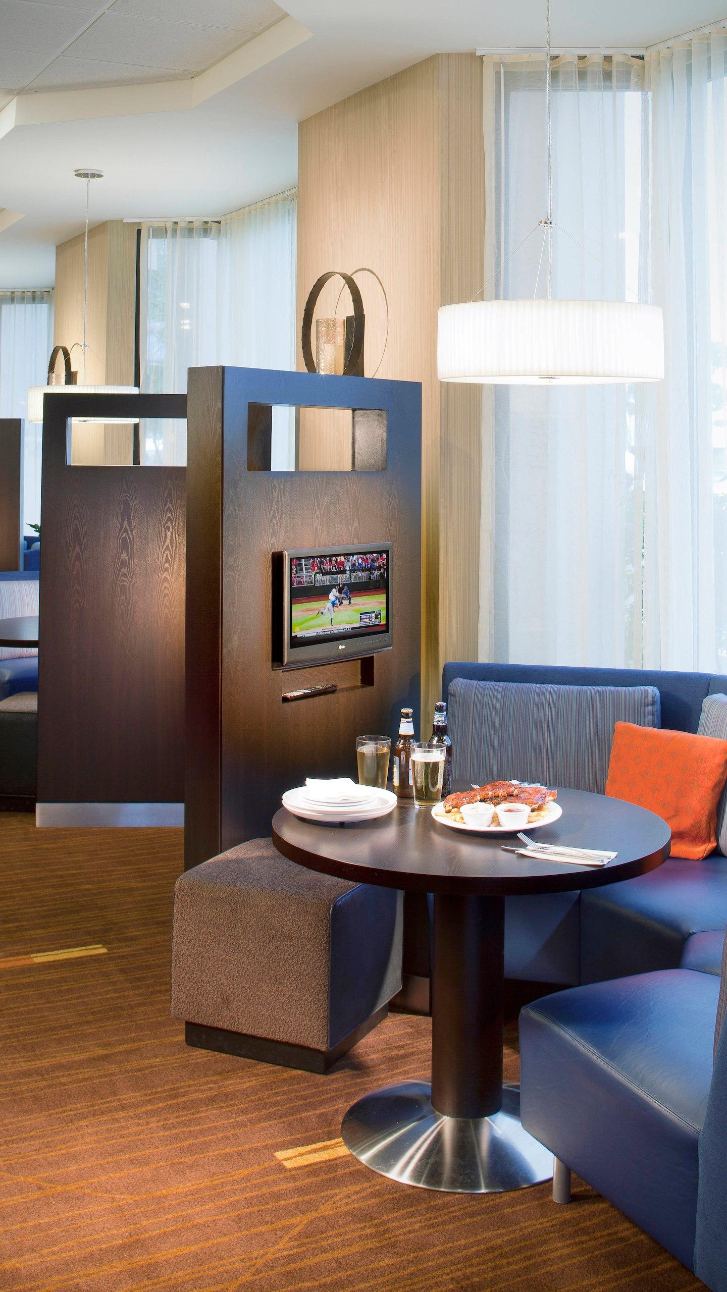 Courtyard By Marriott Fort Lauderdale East / Lauderdale-By-The-Sea Ngoại thất bức ảnh