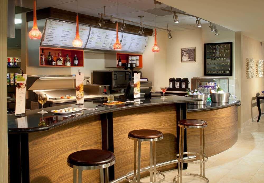 Courtyard By Marriott Fort Lauderdale East / Lauderdale-By-The-Sea Ngoại thất bức ảnh