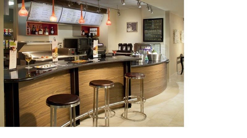 Courtyard By Marriott Fort Lauderdale East / Lauderdale-By-The-Sea Ngoại thất bức ảnh