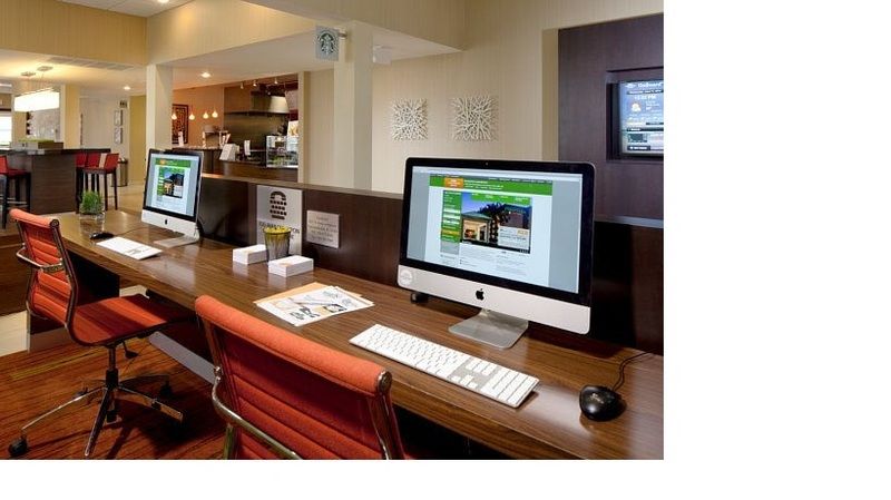 Courtyard By Marriott Fort Lauderdale East / Lauderdale-By-The-Sea Ngoại thất bức ảnh