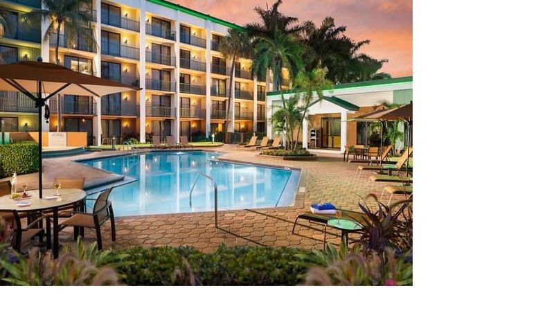 Courtyard By Marriott Fort Lauderdale East / Lauderdale-By-The-Sea Ngoại thất bức ảnh