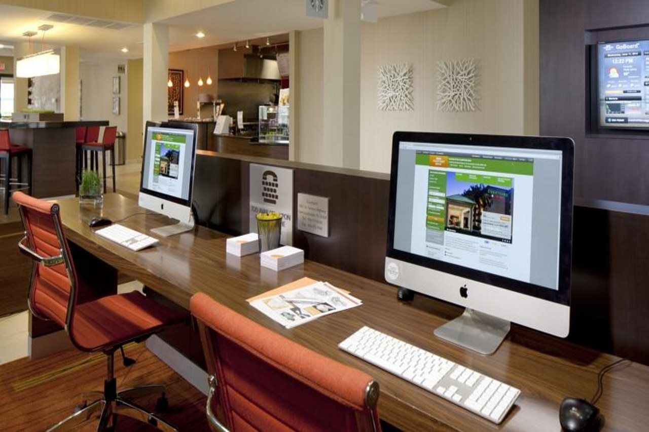 Courtyard By Marriott Fort Lauderdale East / Lauderdale-By-The-Sea Ngoại thất bức ảnh