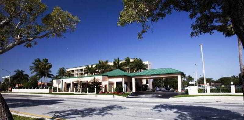 Courtyard By Marriott Fort Lauderdale East / Lauderdale-By-The-Sea Ngoại thất bức ảnh