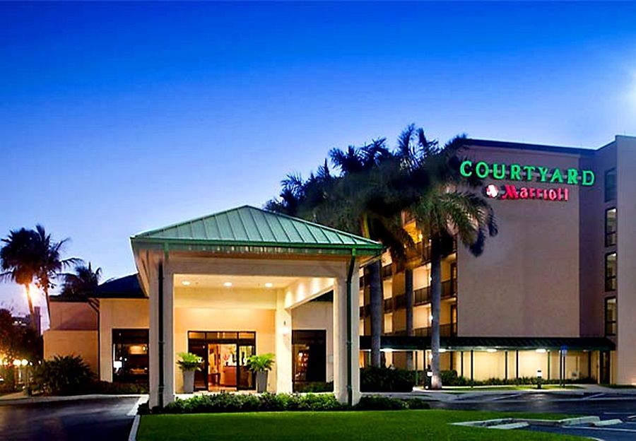 Courtyard By Marriott Fort Lauderdale East / Lauderdale-By-The-Sea Ngoại thất bức ảnh