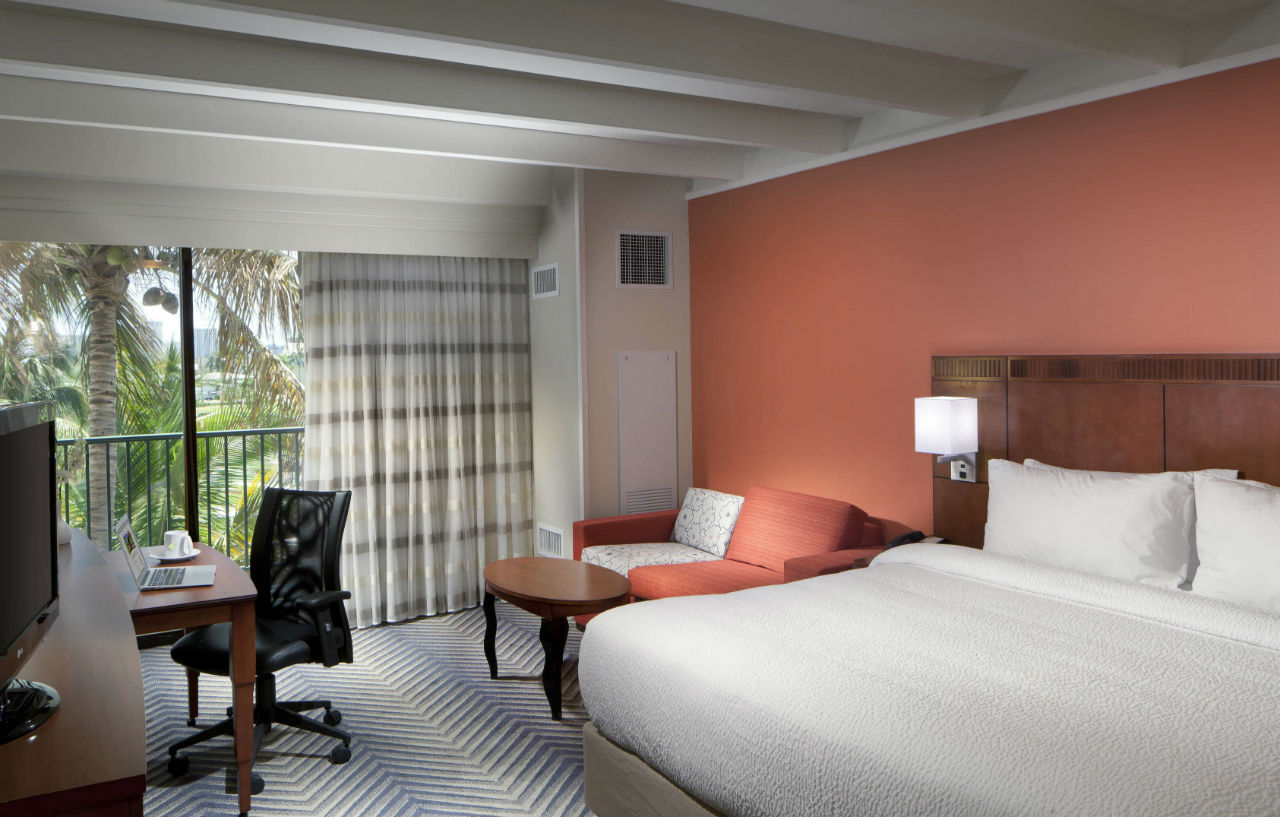 Courtyard By Marriott Fort Lauderdale East / Lauderdale-By-The-Sea Ngoại thất bức ảnh